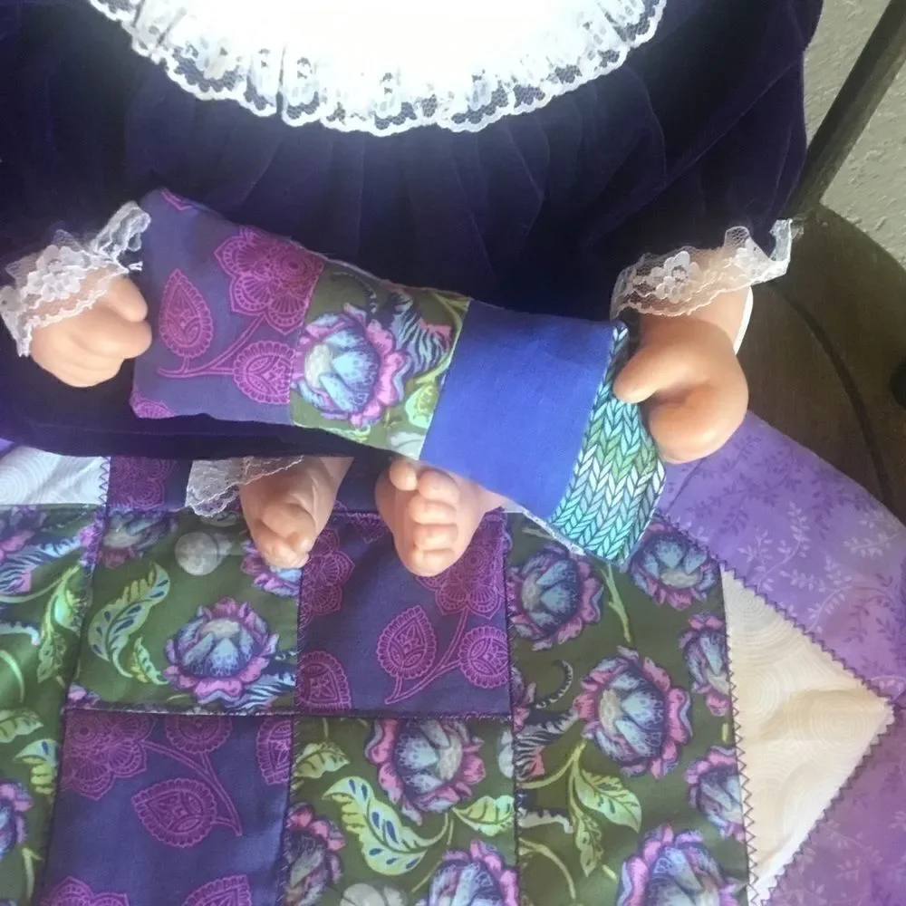 NWOT Handmade Doll Quilt